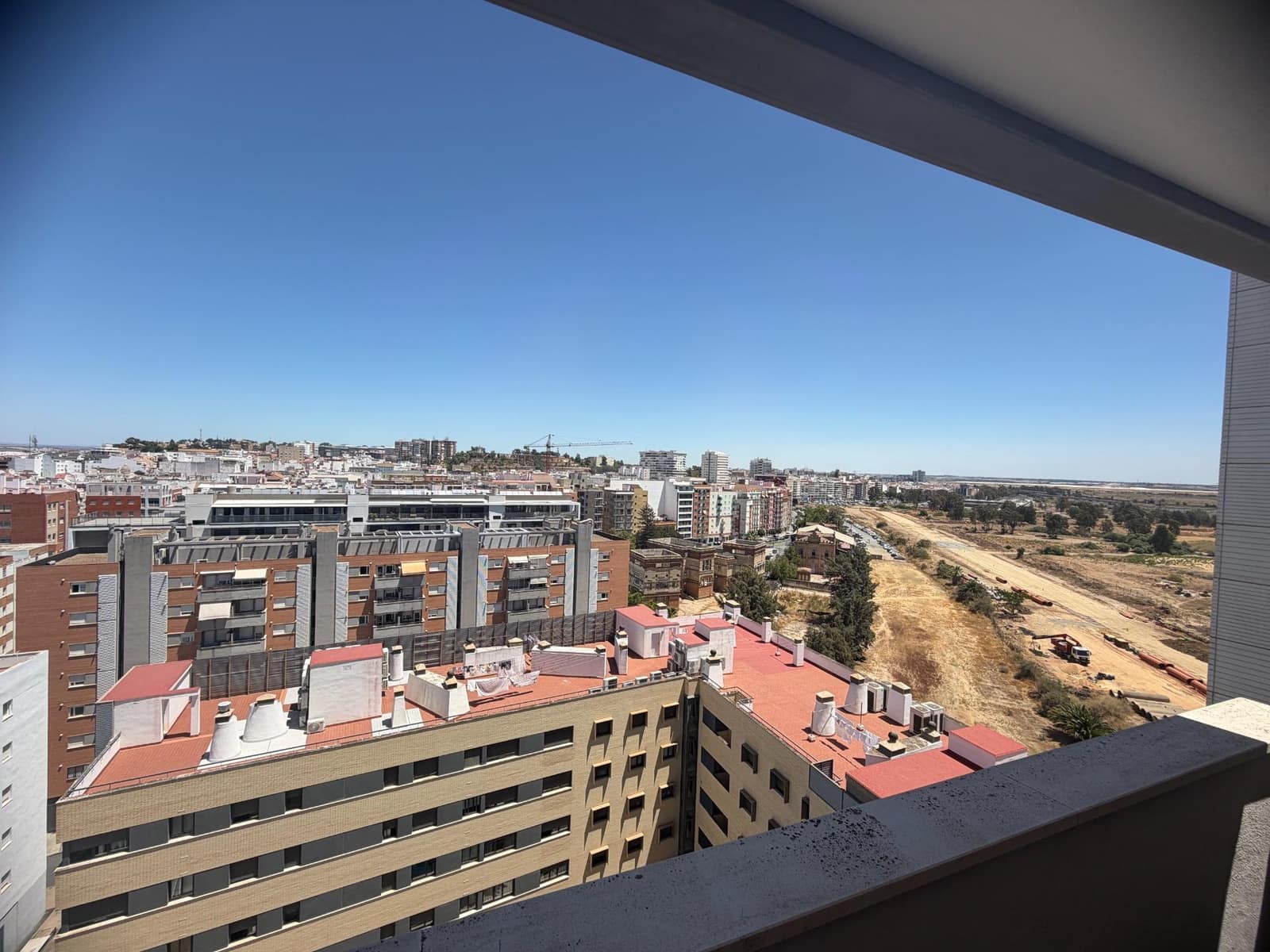 3 makuuhuone Asunto myytävänä paikassa Huelva kaupunki mukana uima-altaan - 339 000 € (Ref: 9966727)