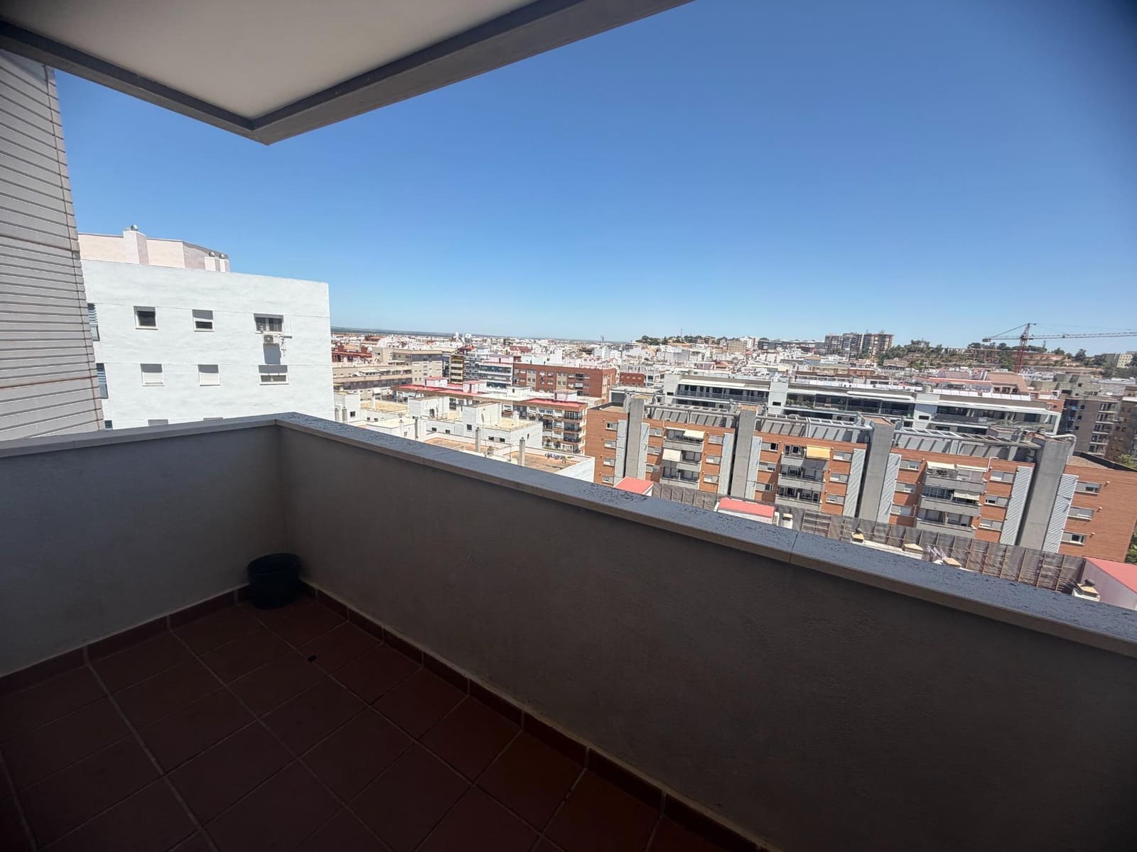 3 makuuhuone Asunto myytävänä paikassa Huelva kaupunki mukana uima-altaan - 339 000 € (Ref: 9966727)