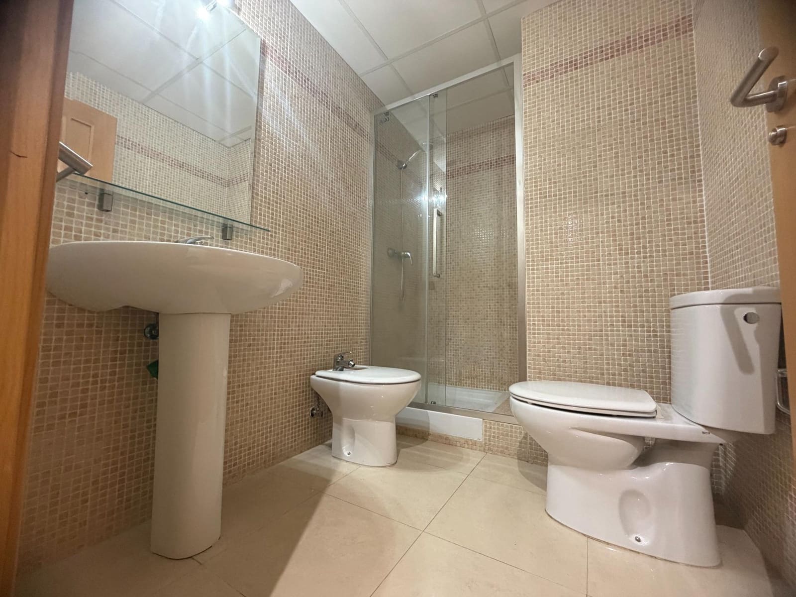 3 makuuhuone Asunto myytävänä paikassa Huelva kaupunki mukana uima-altaan - 339 000 € (Ref: 9966727)