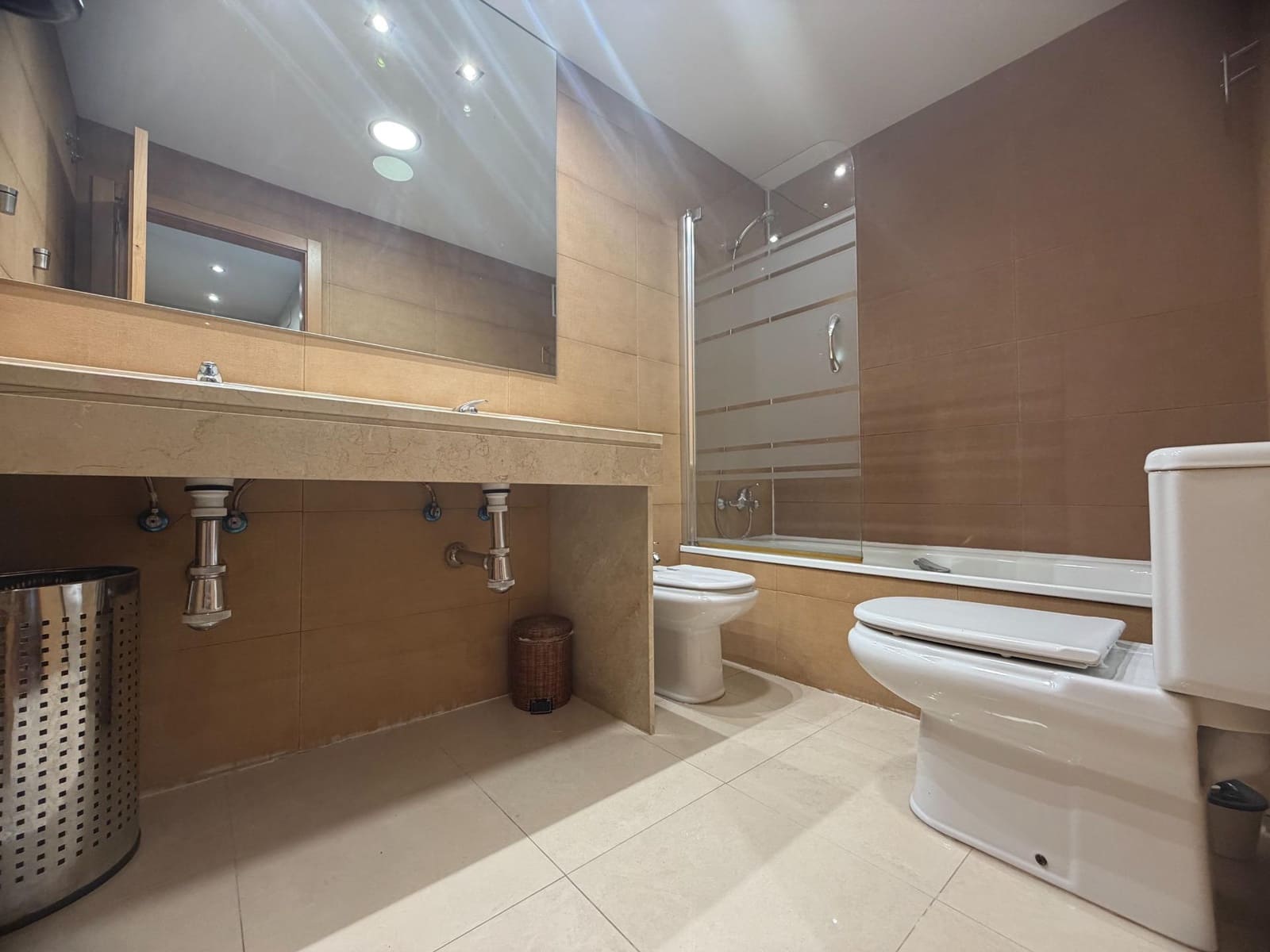 3 makuuhuone Asunto myytävänä paikassa Huelva kaupunki mukana uima-altaan - 339 000 € (Ref: 9966727)