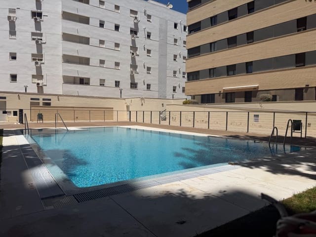 3 makuuhuone Asunto myytävänä paikassa Huelva kaupunki mukana uima-altaan - 339 000 € (Ref: 9966727)