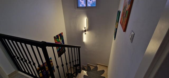 3 soverom Rekkehus til salgs i Ayamonte med svømmebasseng garasje - € 239 000 (Ref: 9975538)