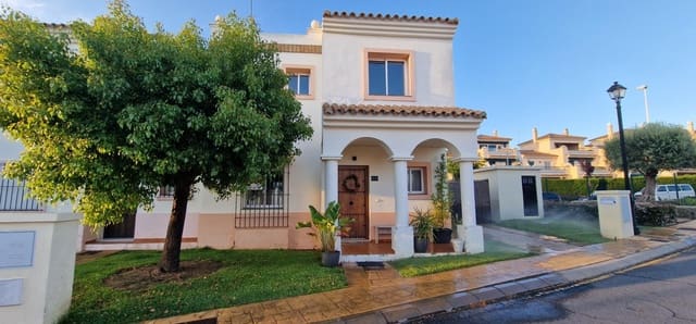 3 soverom Rekkehus til salgs i Ayamonte med svømmebasseng garasje - € 239 000 (Ref: 9975538)