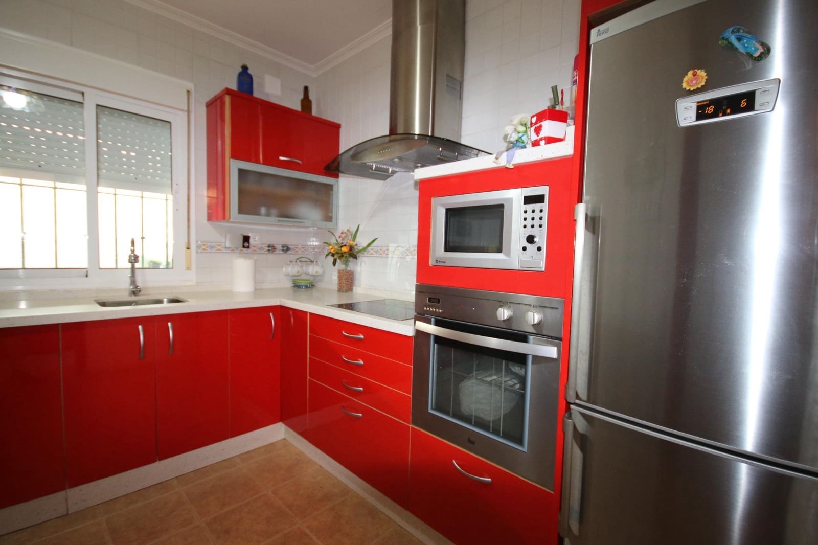 3 sovrum Villa till salu i El Almendro - 230 000 € (Ref: 9985070)