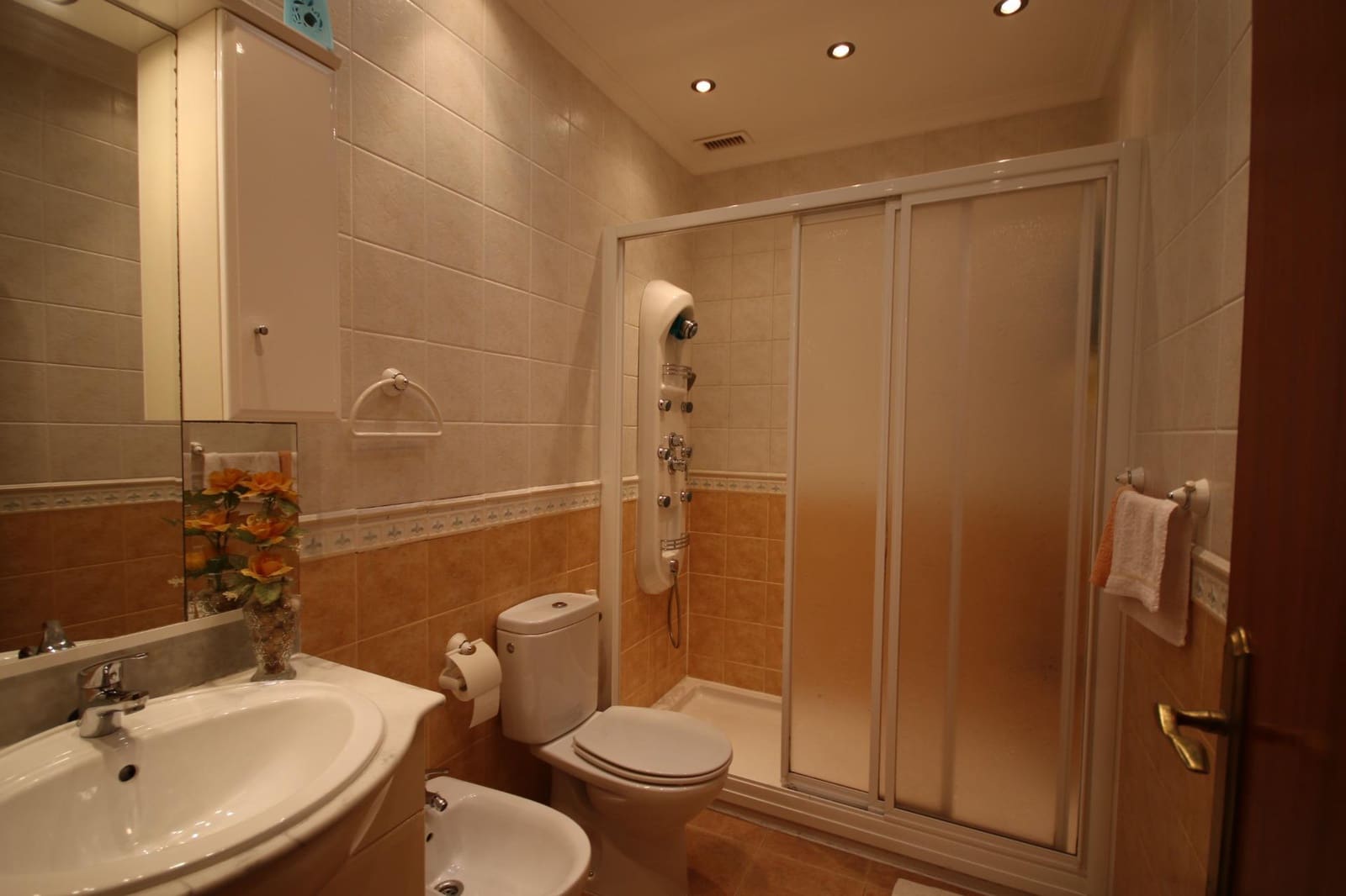 3 sovrum Villa till salu i El Almendro - 230 000 € (Ref: 9985070)