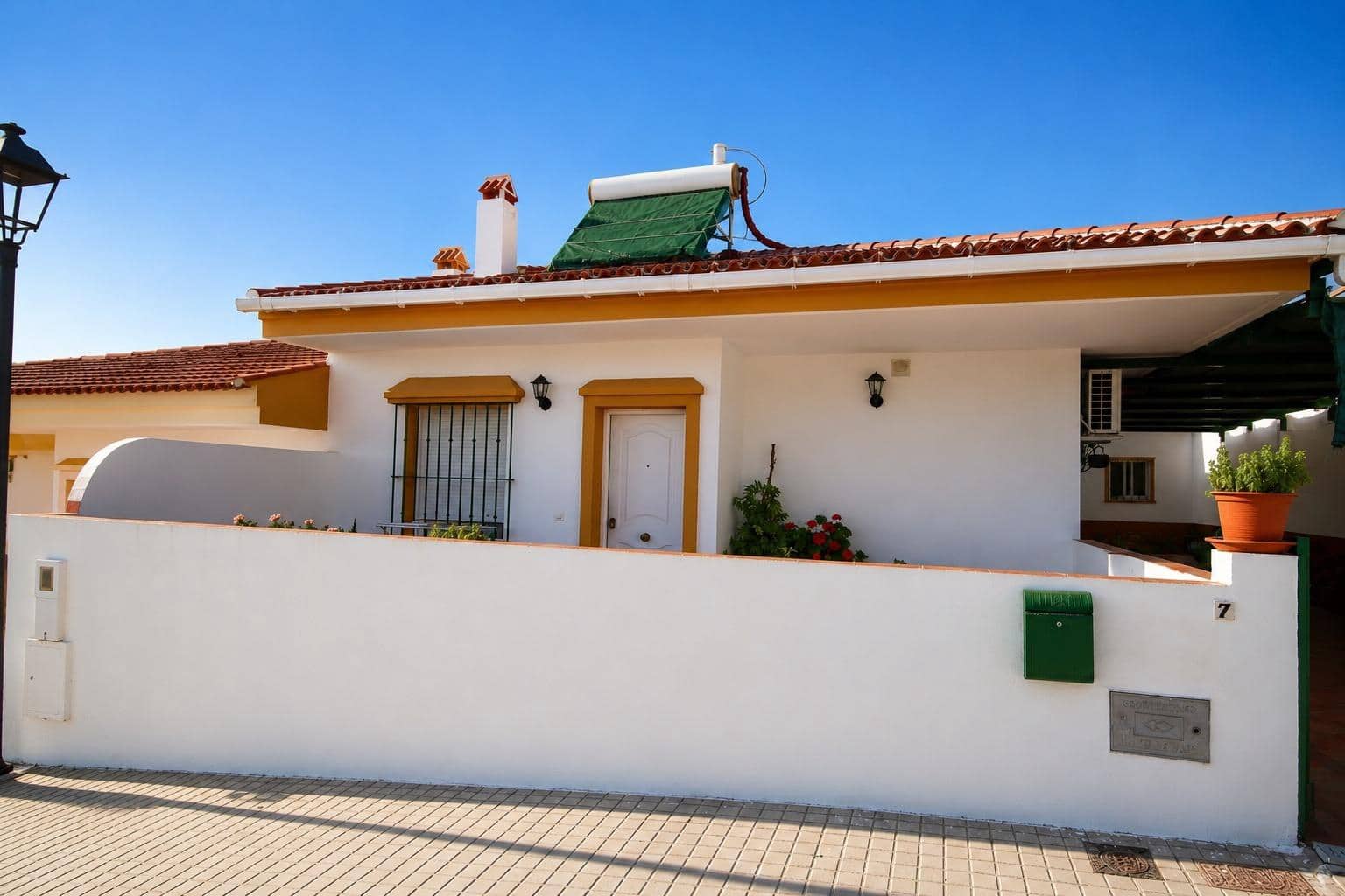 3 bedroom Villa for sale in El Almendro - € 230,000 (Ref: 9985070)