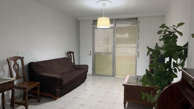 4 quarto Apartamento para venda em Huelva cidade - 150 000 € (Ref: 9997199)