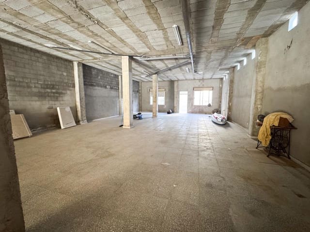 Komercyjne na sprzedaż w Aguilas z garażem - 105 000 € (Ref: 10002458)