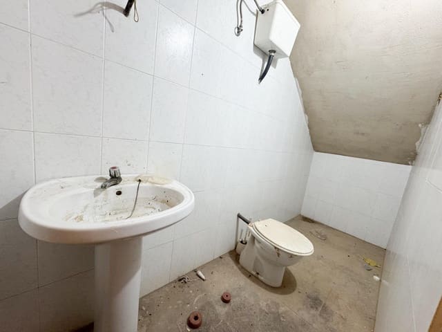 Komercyjne na sprzedaż w Aguilas z garażem - 105 000 € (Ref: 10002458)