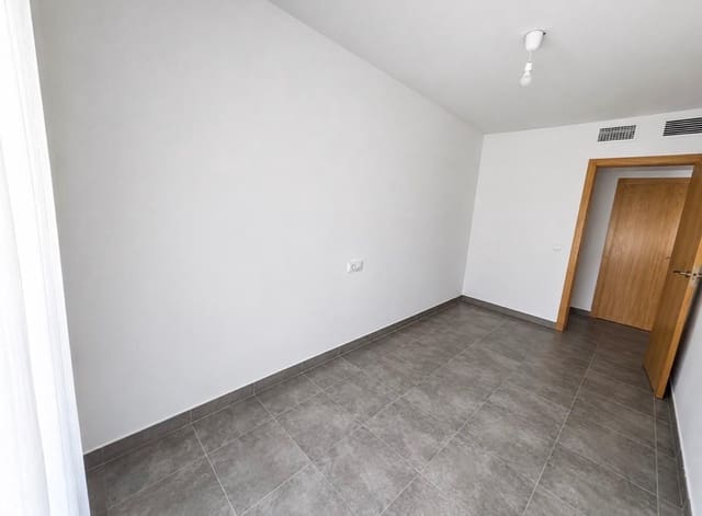 Apartamento de 4 habitaciones en Aguilas en venta con garaje - 190.000 € (Ref: 10004241)