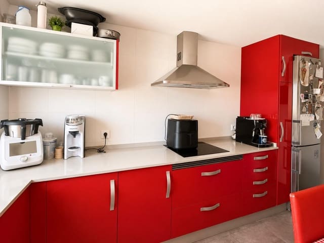 Apartamento de 4 habitaciones en Aguilas en venta con garaje - 190.000 € (Ref: 10004241)