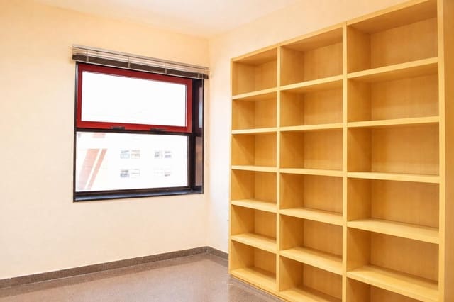 3 quarto Escritório para venda em Múrcia cidade - 95 000 € (Ref: 10005665)