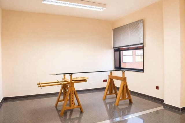 3 quarto Escritório para venda em Múrcia cidade - 95 000 € (Ref: 10005665)