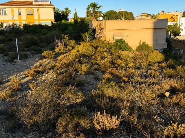 Tontti myytävänä paikassa Calarreona, Aguilas - 99 000 € (Ref: 10020975)