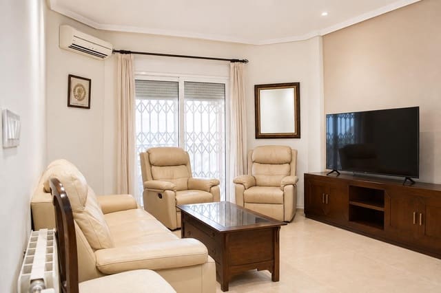 Adosado de 4 habitaciones en Huércal-Overa en venta con garaje - 299.900 € (Ref: 10032101)