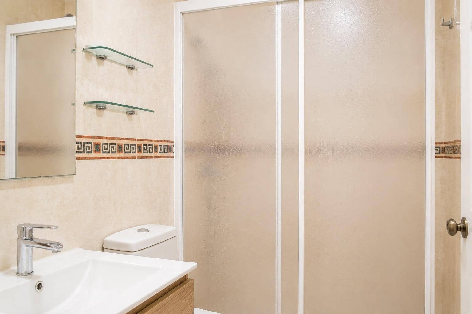 Adosado de 4 habitaciones en Huércal-Overa en venta con garaje - 299.900 € (Ref: 10032101)