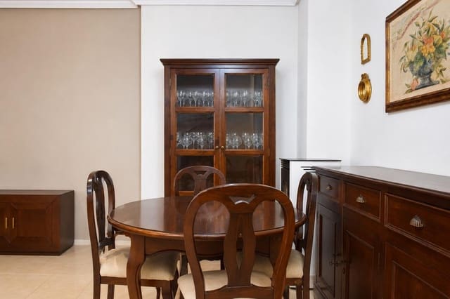 Adosado de 4 habitaciones en Huércal-Overa en venta con garaje - 299.900 € (Ref: 10032101)