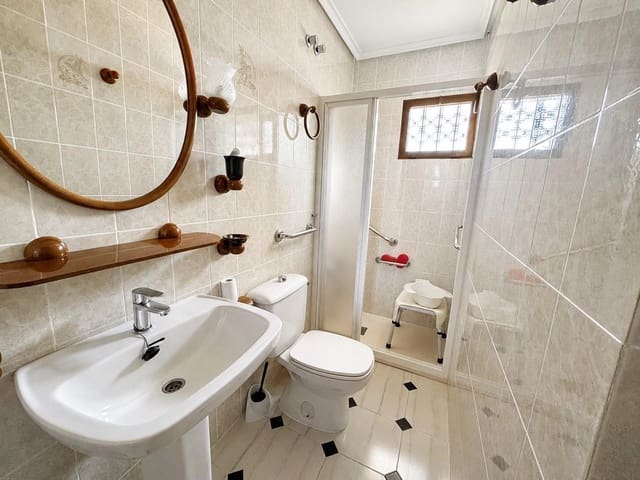 5 sypialnia Apartament na sprzedaż w Aguilas z garażem - 189 000 € (Ref: 10034031)