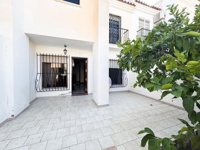 5 sypialnia Apartament na sprzedaż w Aguilas z garażem - 189 000 € (Ref: 10034031)