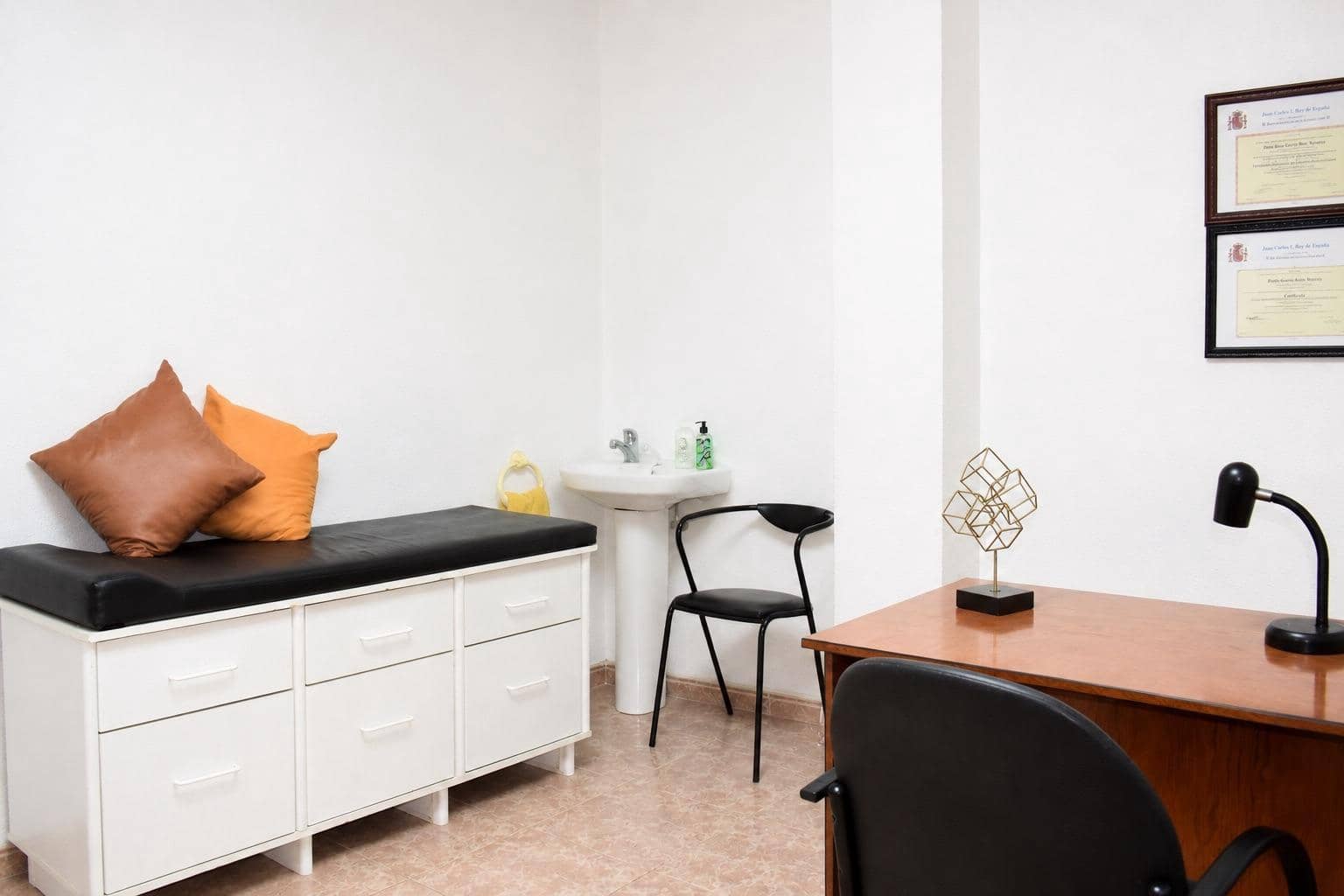 7 sypialnia Komercyjne na sprzedaż w Miasto Murcja - 239 900 € (Ref: 10050320)