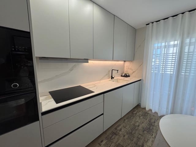 3 sovrum Lägenhet att hyra i Aguilas - 1 200 € (Ref: 10055341)