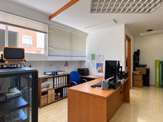 3 sypialnia Biuro na sprzedaż w Lorca - 129 000 € (Ref: 10111777)