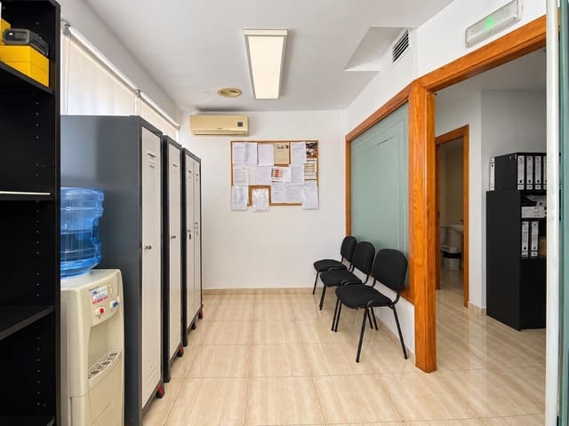 3 sypialnia Biuro na sprzedaż w Lorca - 129 000 € (Ref: 10111777)