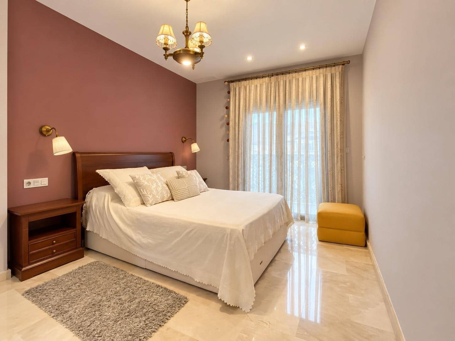 5 bedroom Townhouse for sale in Puerto Lumbreras with garage - € 579,900 (Ref: 10141523)