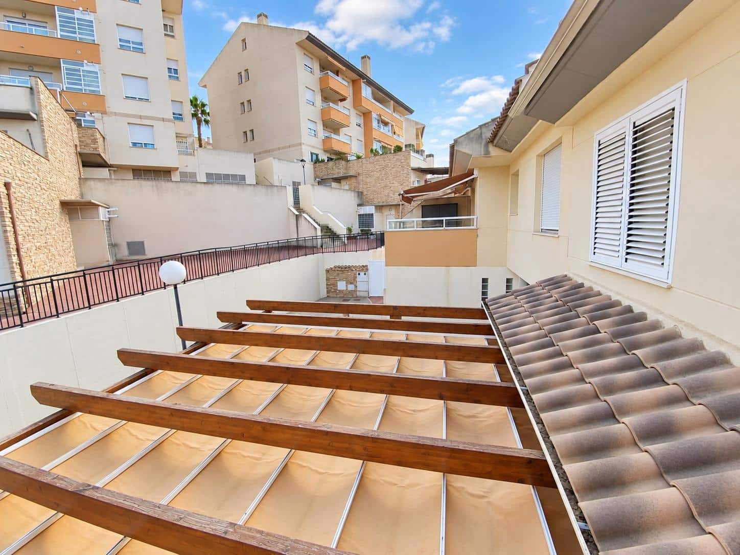 4 slaapkamer Appartement te koop in Altorreal met zwembad garage - € 239.900 (Ref: 10160784)