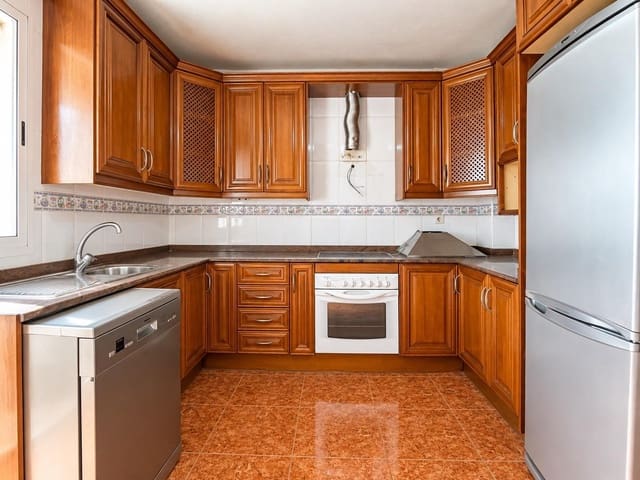 5 chambre Appartement à vendre à Javali Viejo, Murcie ville - 179 900 € (Ref: 10163960)