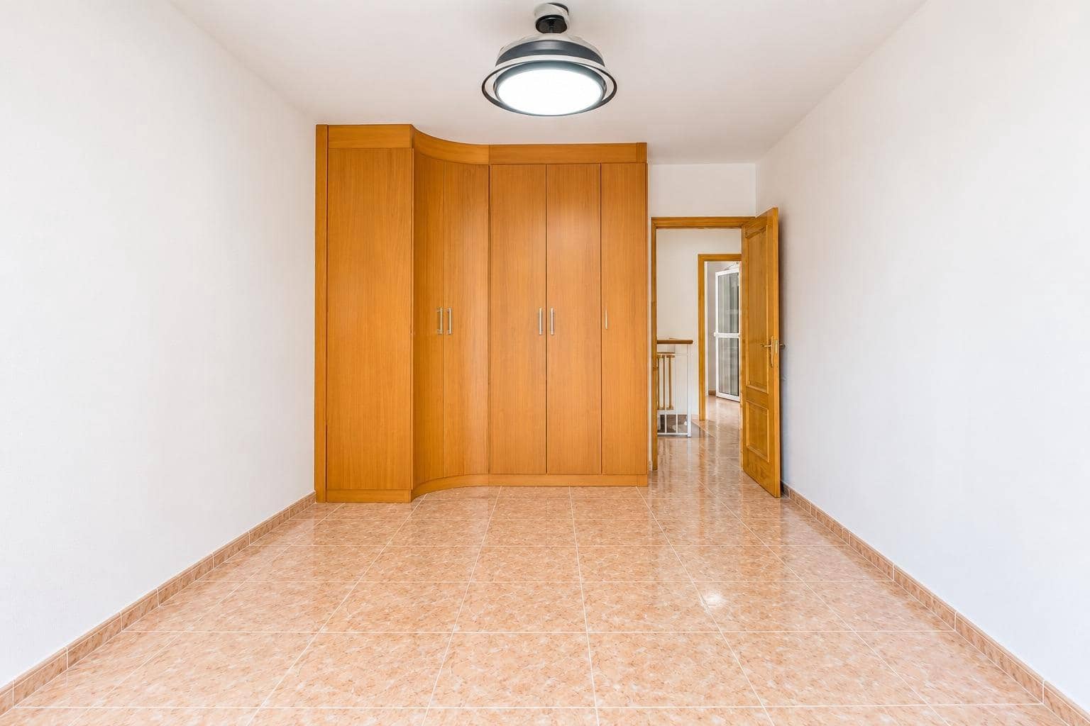 4 soveværelse Villa til salg i Alguazas med swimmingpool garage - € 195.000 (Ref: 10179699)