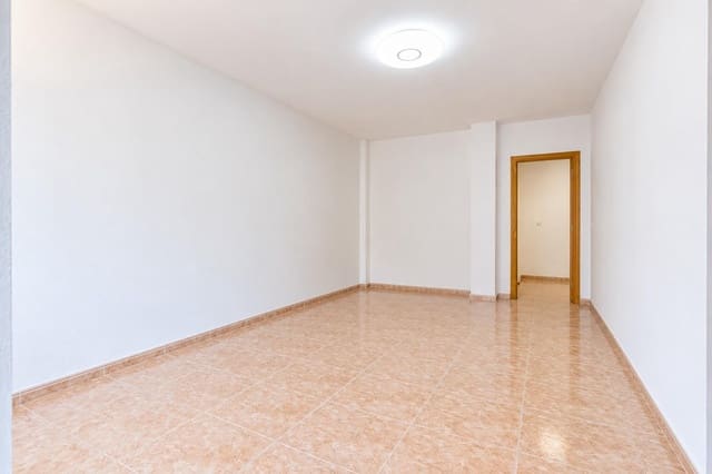 4 soveværelse Villa til salg i Alguazas med swimmingpool garage - € 195.000 (Ref: 10179699)