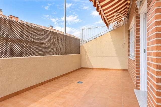 4 soveværelse Villa til salg i Alguazas med swimmingpool garage - € 195.000 (Ref: 10179699)