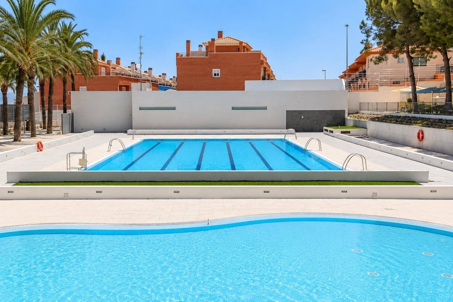 4 soveværelse Villa til salg i Alguazas med swimmingpool garage - € 195.000 (Ref: 10179699)