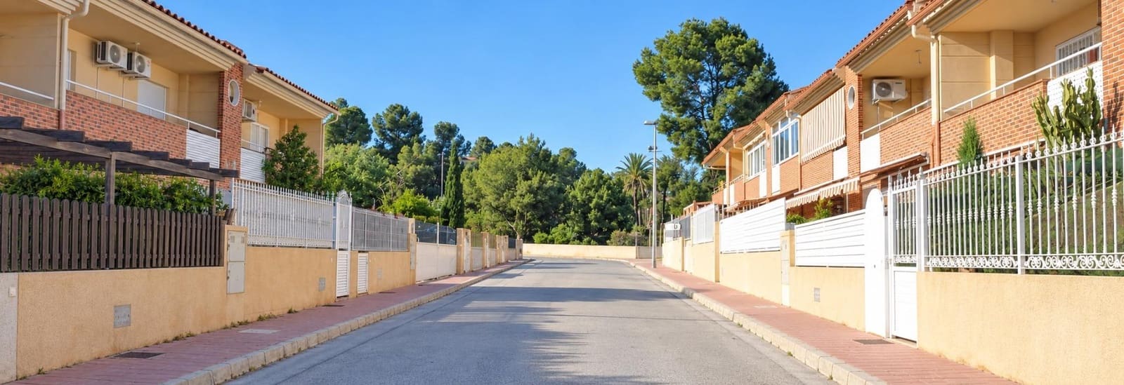 4 soveværelse Villa til salg i Alguazas med swimmingpool garage - € 195.000 (Ref: 10179699)