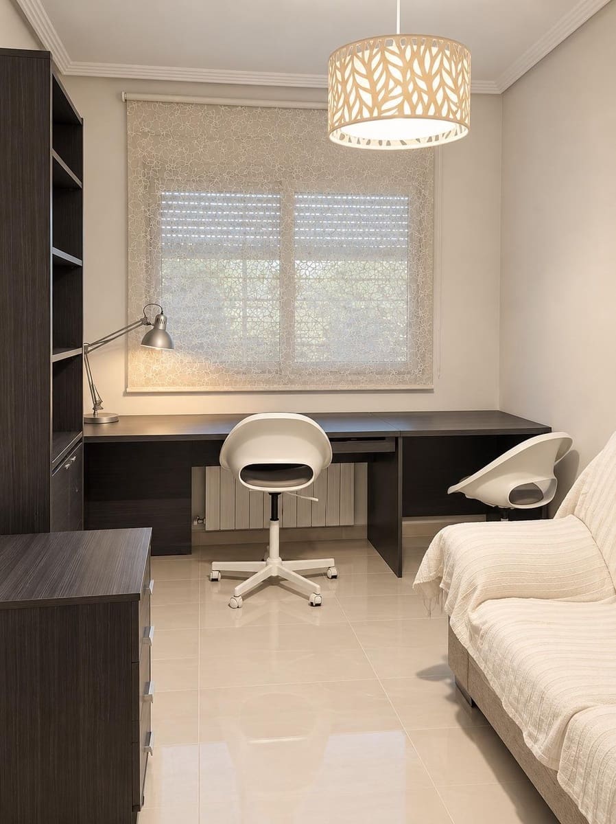 Chalet de 4 habitaciones en Las Torres de Cotillas en venta con garaje - 349.900 € (Ref: 10182311)