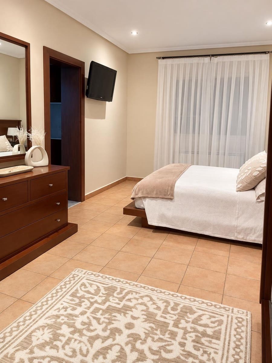 Chalet de 4 habitaciones en Las Torres de Cotillas en venta con garaje - 349.900 € (Ref: 10182311)