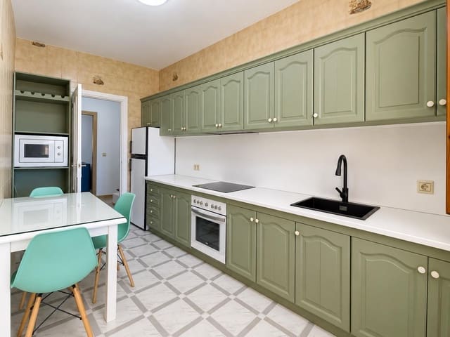 Piso de 4 habitaciones en Cuevas del Almanzora en venta - 124.900 € (Ref: 10182312)