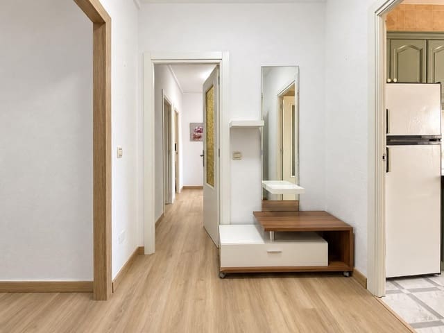 Piso de 4 habitaciones en Cuevas del Almanzora en venta - 124.900 € (Ref: 10182312)