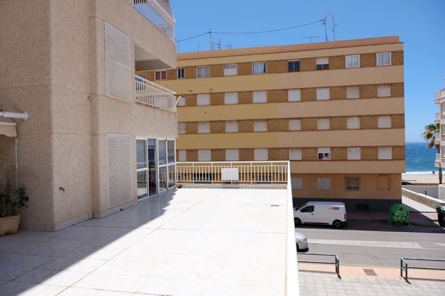 4 makuuhuone Asunto myytävänä paikassa Aguilas mukana 
autotalli - 300 000 € (Ref: 8456846)