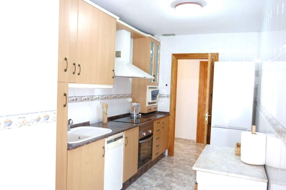 4 makuuhuone Asunto myytävänä paikassa Aguilas mukana 
autotalli - 300 000 € (Ref: 8456846)