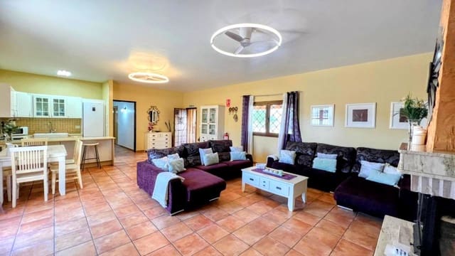 4 bedroom Townhouse for sale in Aguilas - € 399,000 (Ref: 8573943)