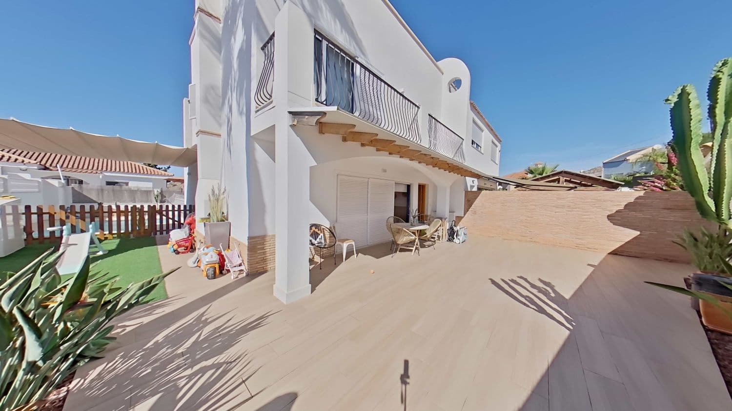 4 soverom Hus til salgs i Aguilas med garasje - € 373 000 (Ref: 8588288)