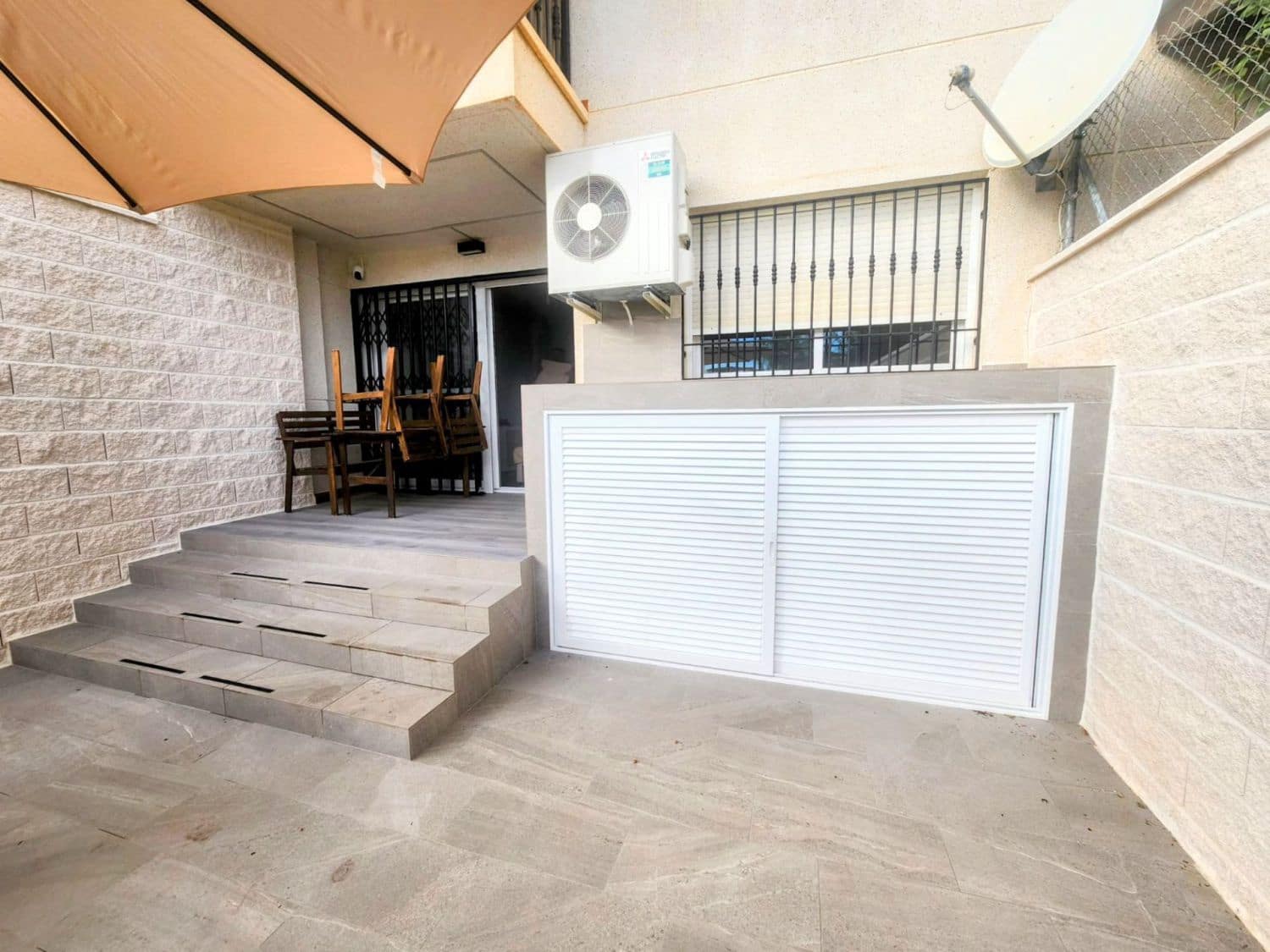 2 slaapkamer Appartement te koop in Los Collados - € 290.000 (Ref: 8658225)