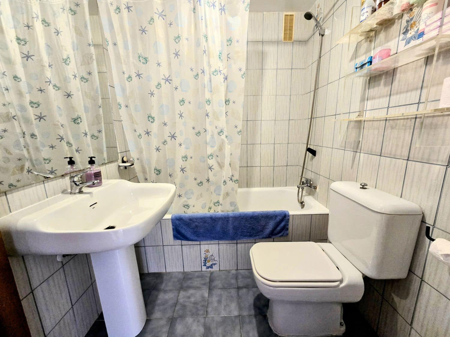 2 soverom Leilighet til salgs i Calarreona med garasje - € 150 000 (Ref: 8662077)