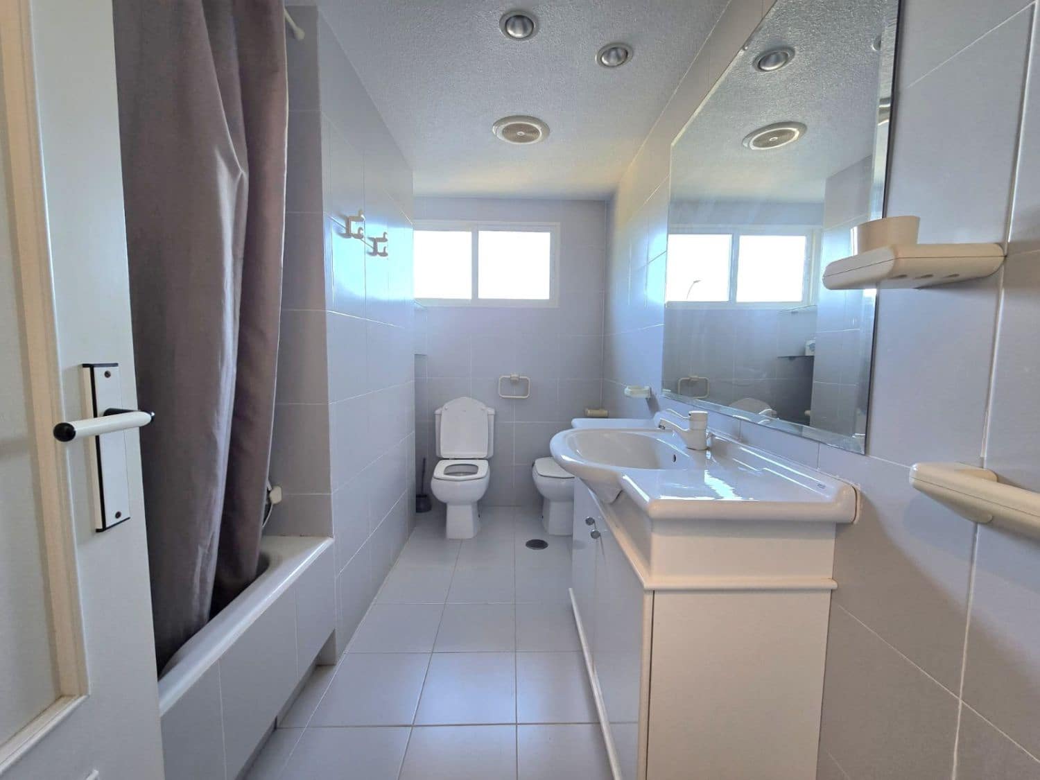 3 bedroom Flat for sale in Aguilas - € 270,000 (Ref: 8707635)