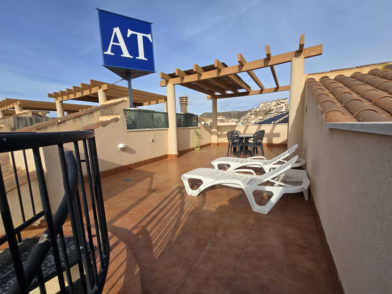 2 soveværelse Penthouse til salg i Los Collados med garage - € 144.000 (Ref: 8931180)