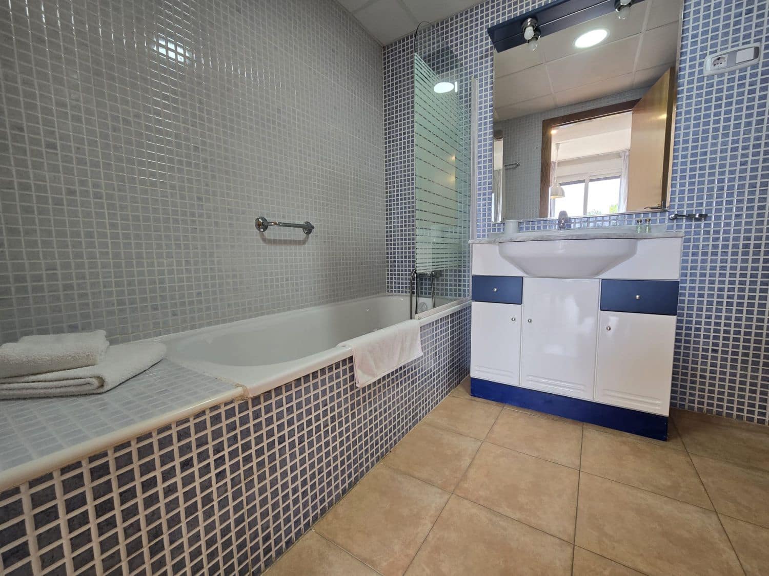 2 soveværelse Penthouse til salg i Los Collados med garage - € 144.000 (Ref: 8931180)