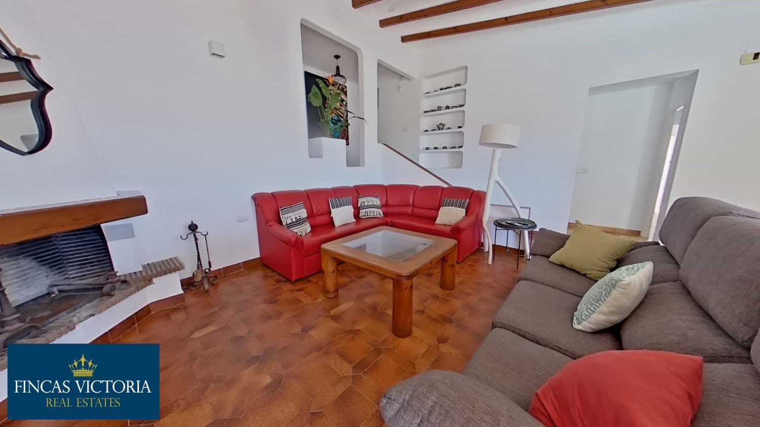 5 sypialnia Willa na sprzedaż w Calarreona z garażem - 375 000 € (Ref: 9230704)