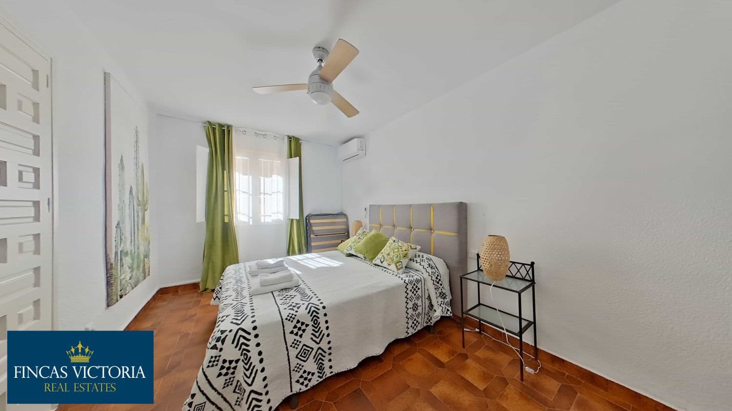 5 sypialnia Willa na sprzedaż w Calarreona z garażem - 375 000 € (Ref: 9230704)